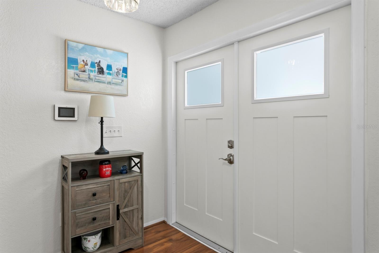 Image 9 of 49 For 8645 Pinetree Drive W