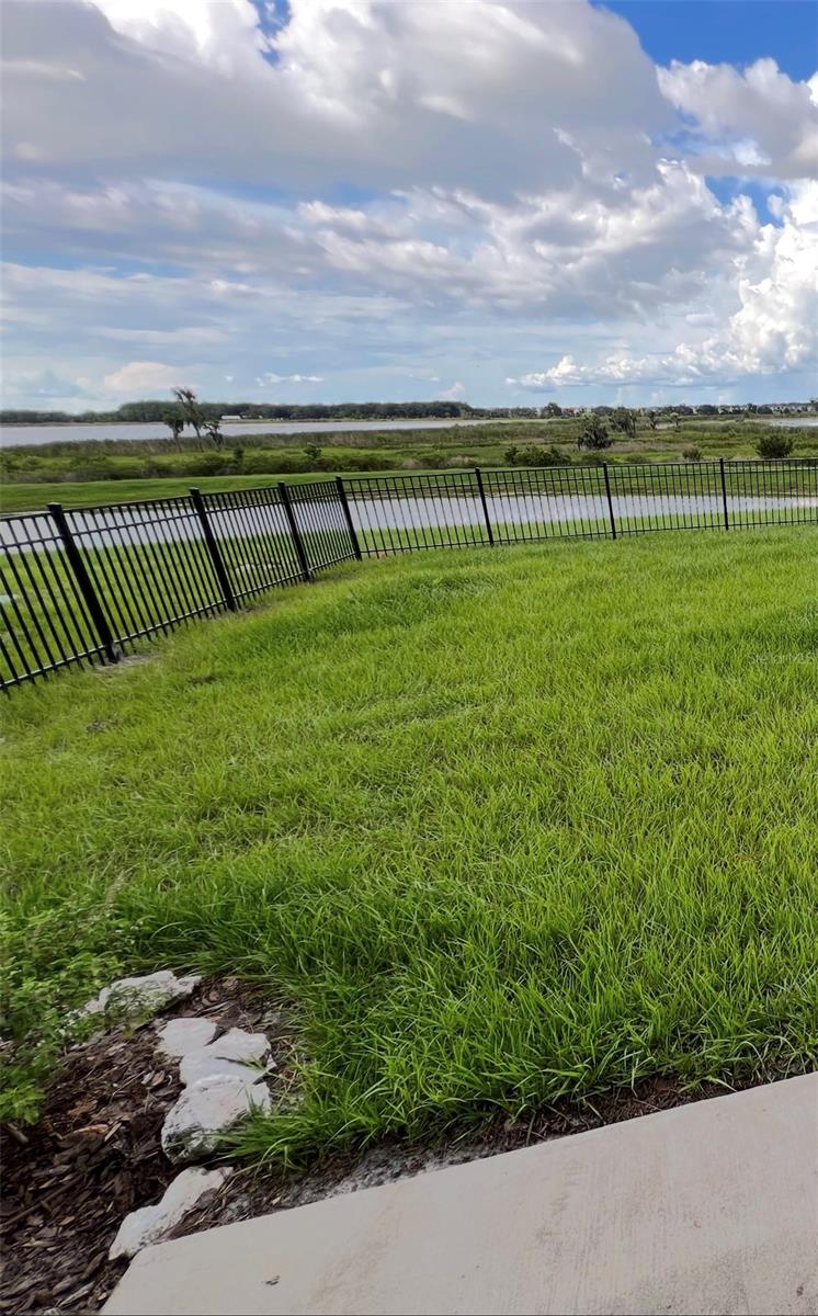 Image 17 of 18 For 31699 Sun Kettle Loop