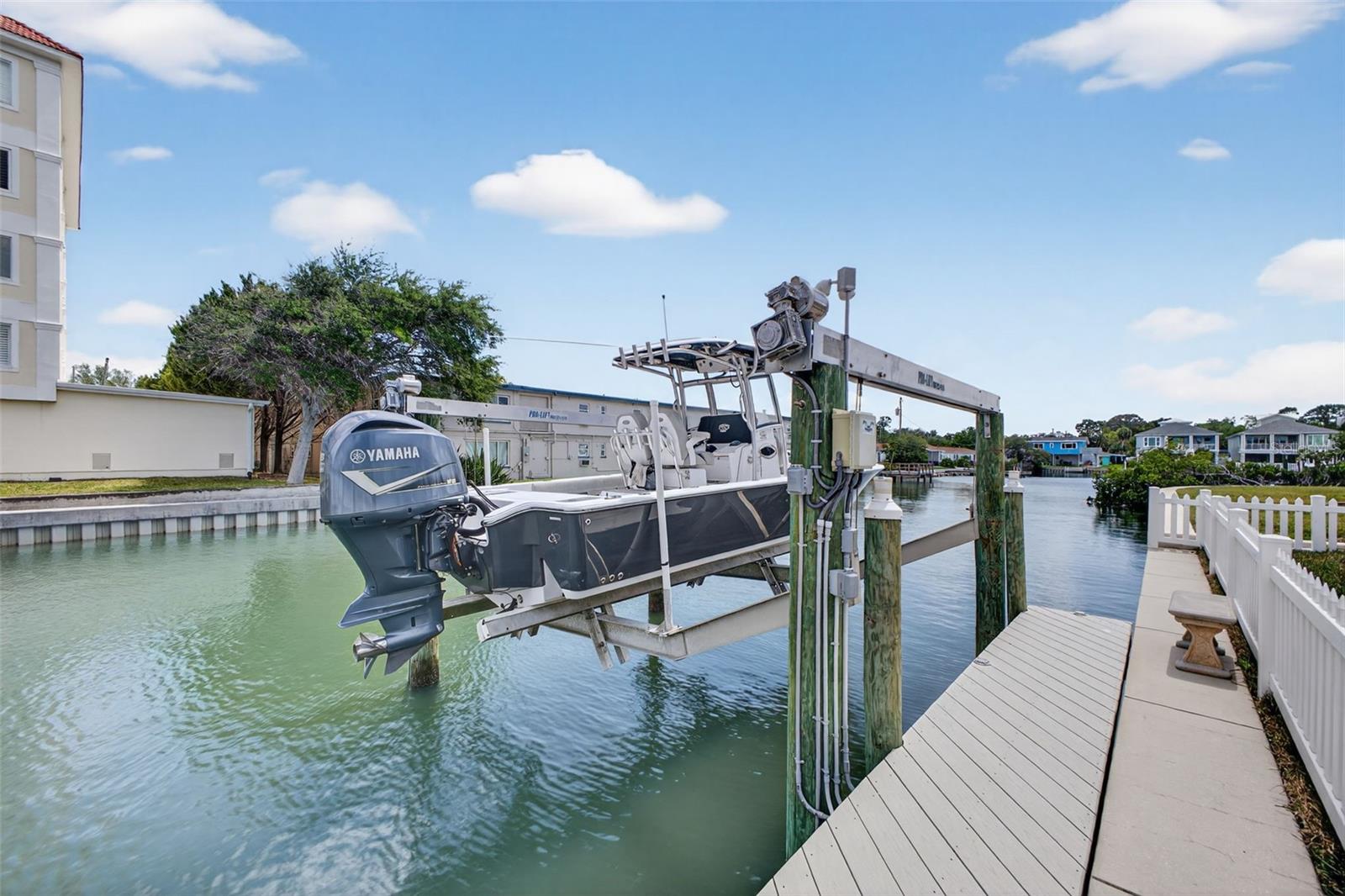 Listing photo id 10 for 1866 Venetian Point Drive