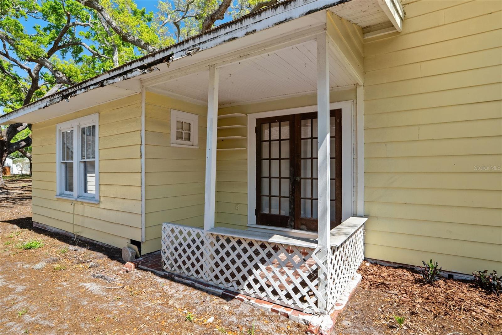 Image 15 of 53 For 300 President Street