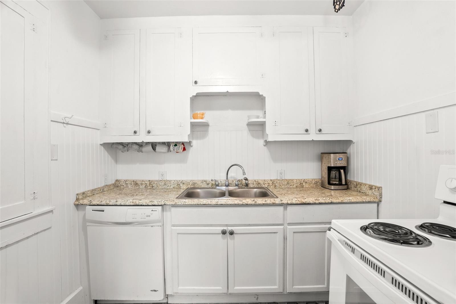 Image 34 of 53 For 300 President Street