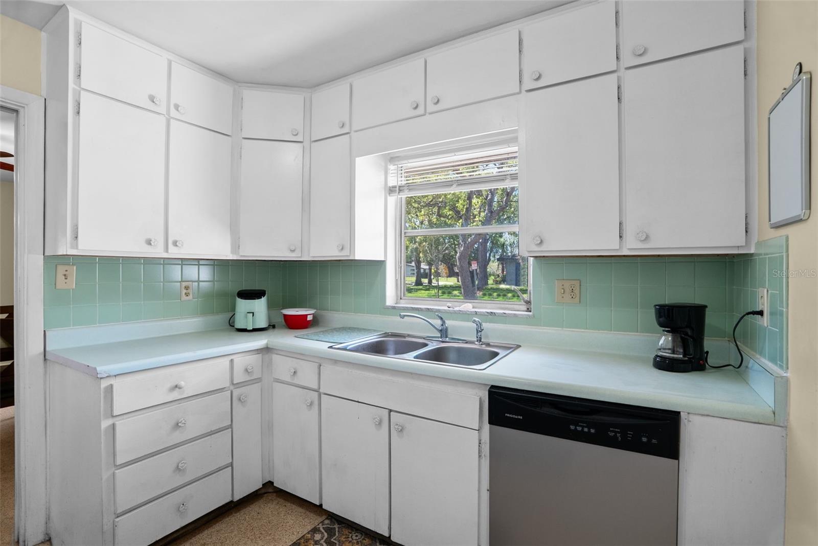 Image 43 of 53 For 300 President Street