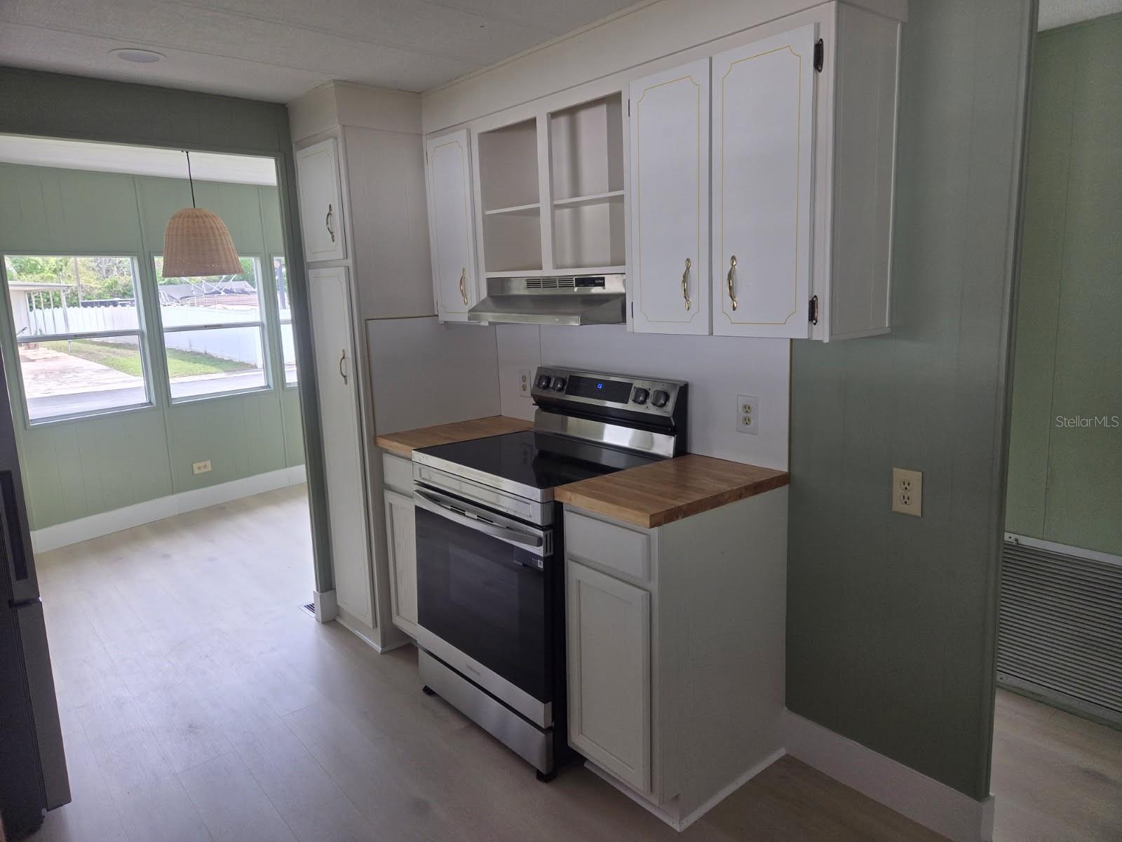 Image 10 of 14 For 13 Hamilton Lane