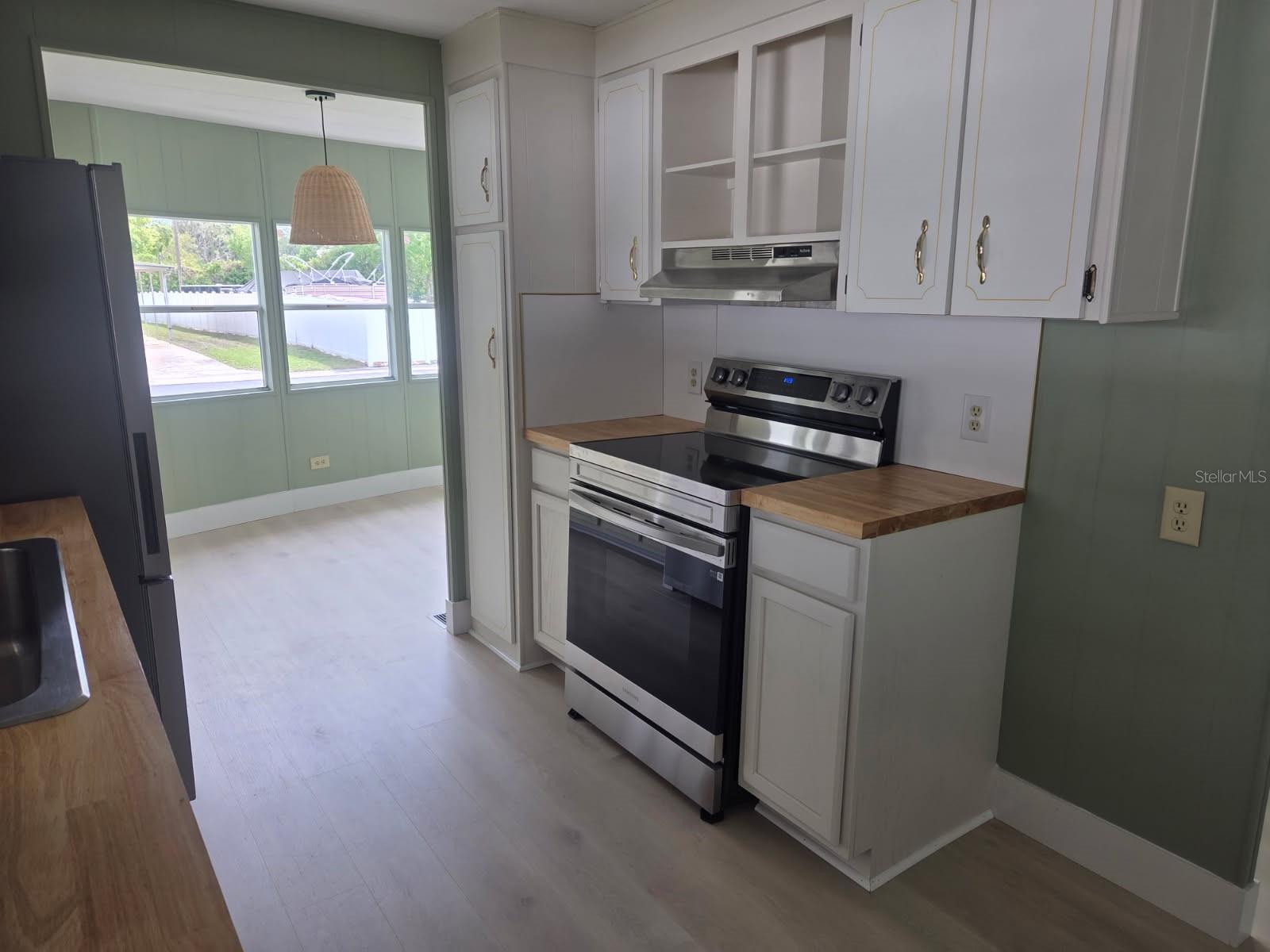 Image 13 of 14 For 13 Hamilton Lane