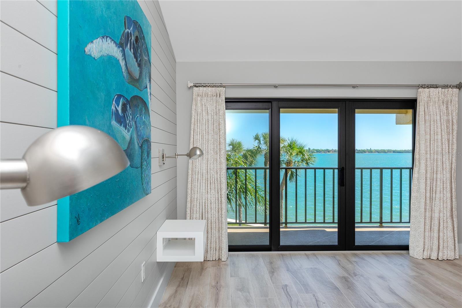 Image 13 of 48 For 7540 Sunshine Skyway Lane S 217