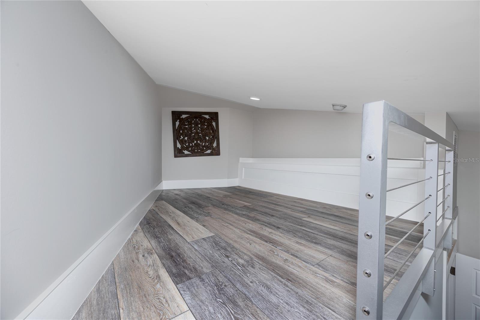 Image 25 of 48 For 7540 Sunshine Skyway Lane S 217