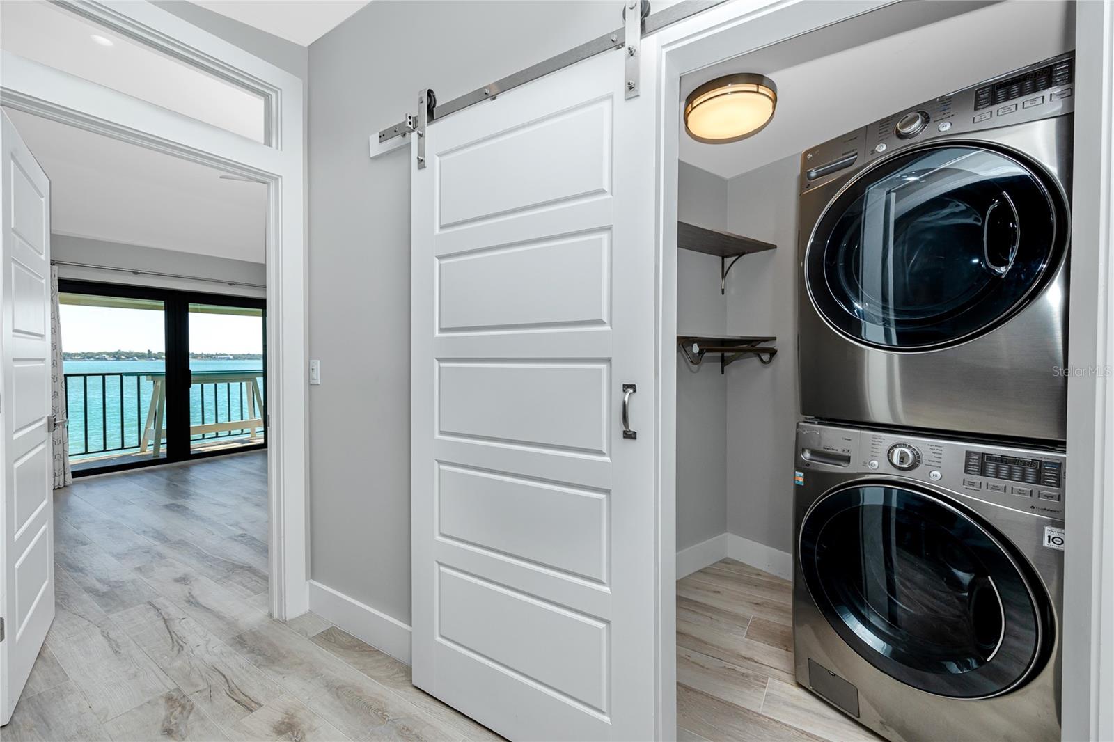 Image 27 of 48 For 7540 Sunshine Skyway Lane S 217