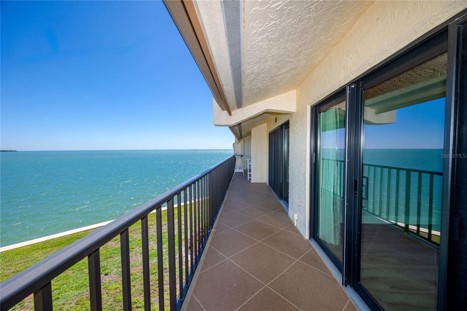 Image 29 of 48 For 7540 Sunshine Skyway Lane S 217