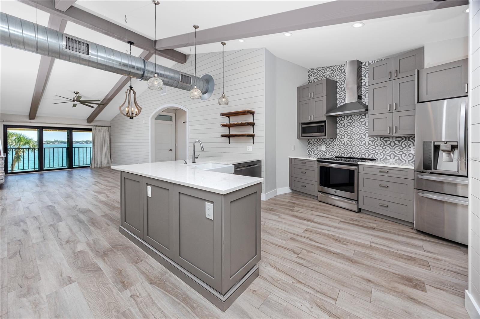 Image 3 of 48 For 7540 Sunshine Skyway Lane S 217