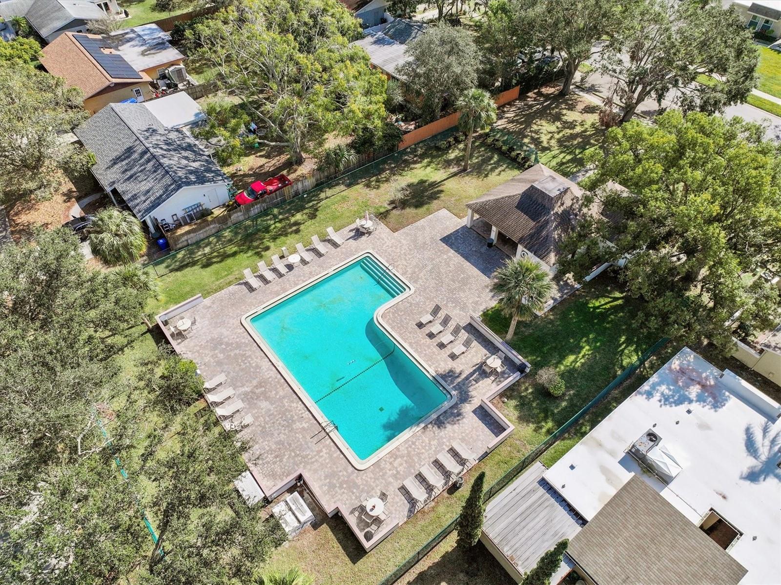 Image 27 of 27 For 1581 Amberlea Drive S