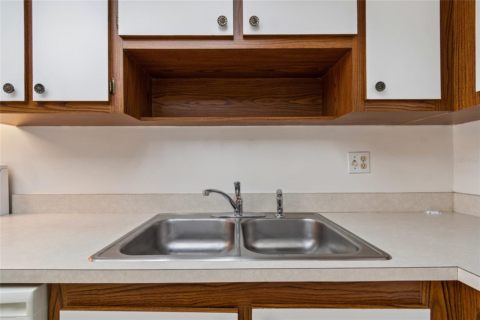 Image 24 of 59 For 3280 37th Way S B