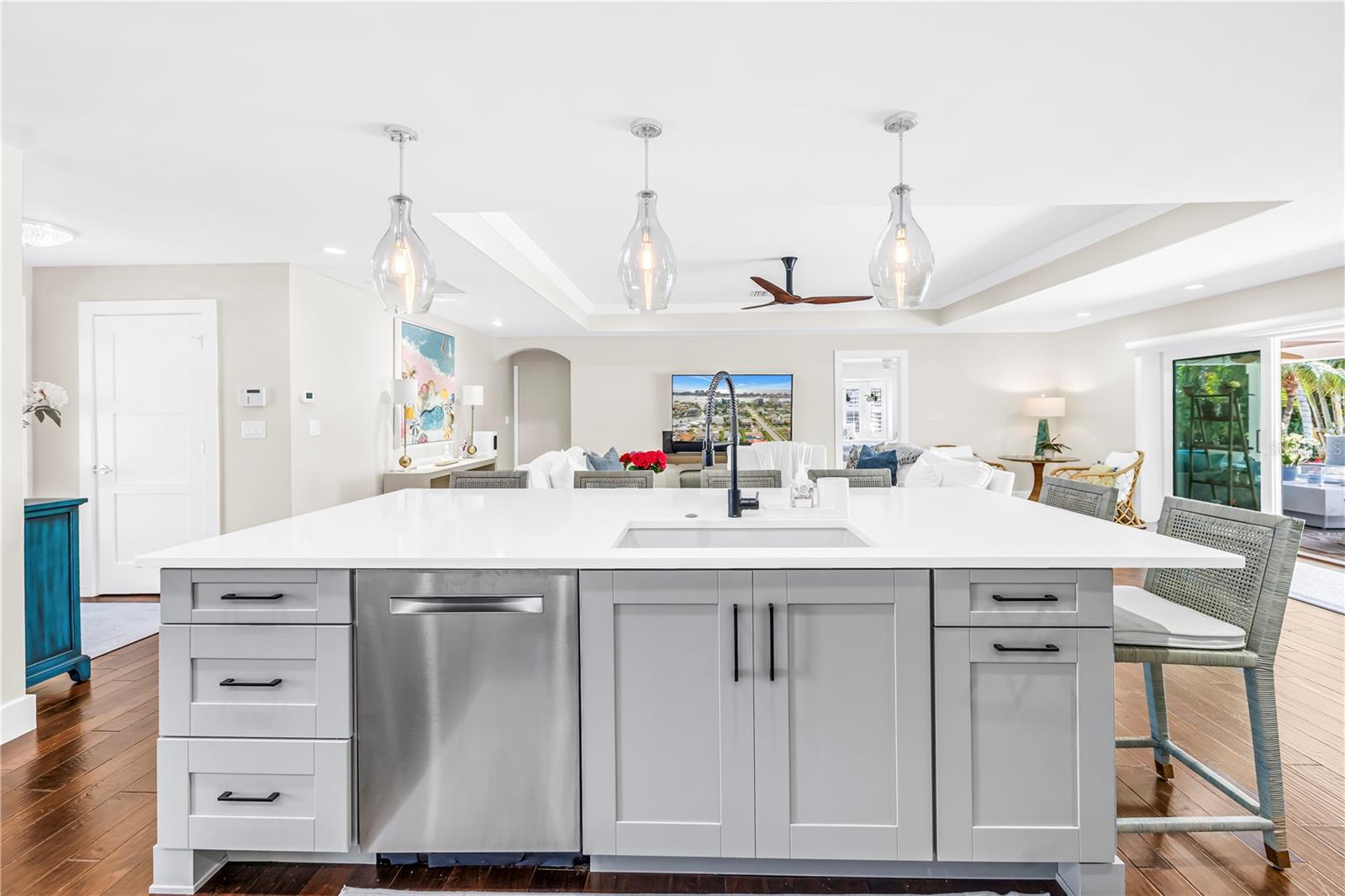 Image 17 of 75 For 624 Snug Island