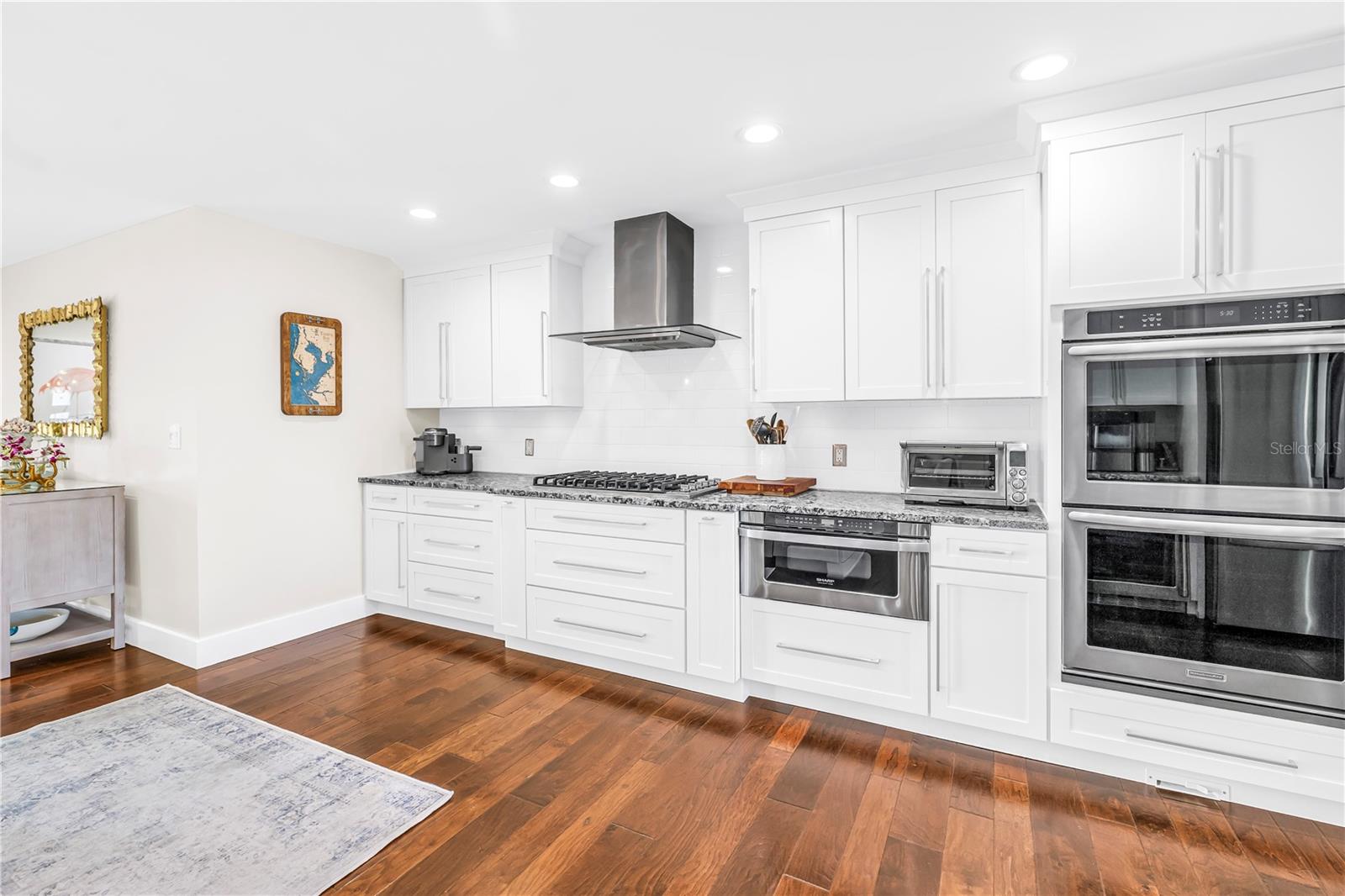 Image 18 of 75 For 624 Snug Island