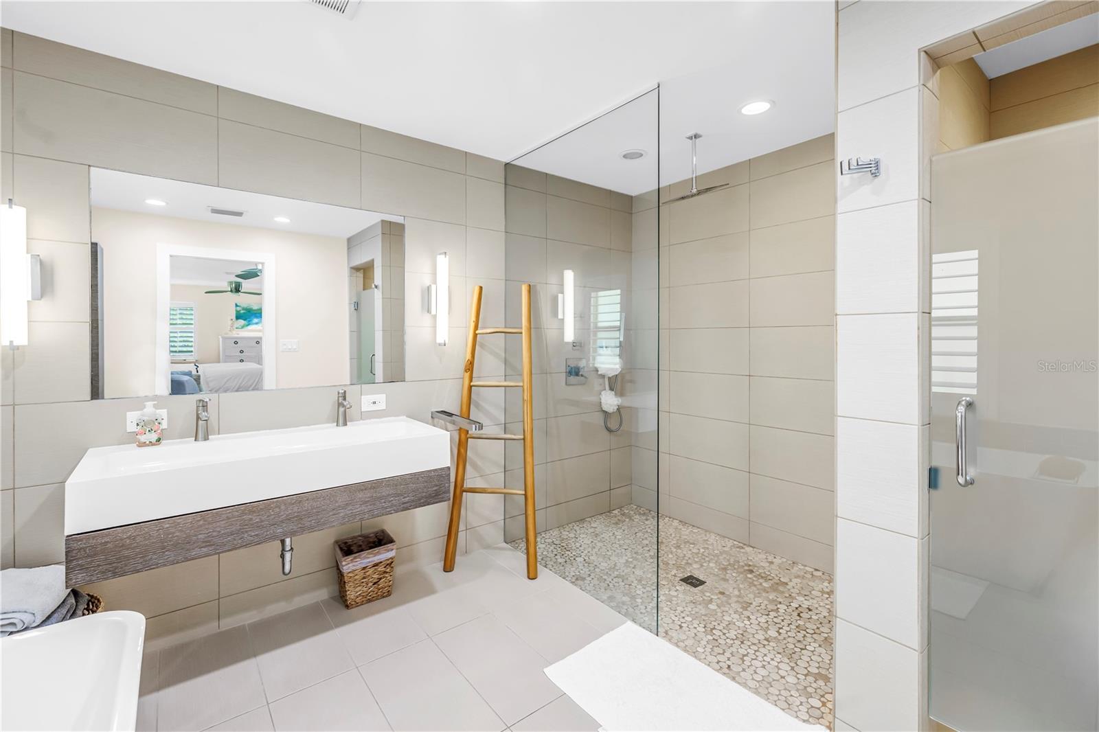 Image 23 of 75 For 624 Snug Island