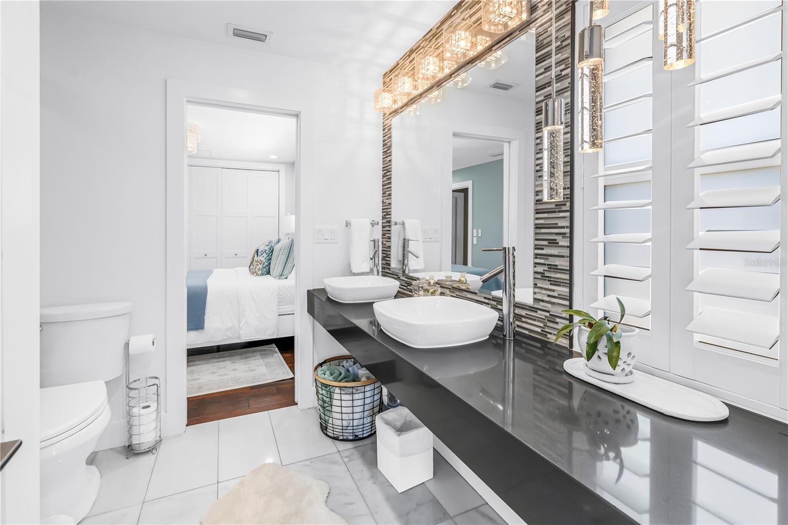 Image 31 of 75 For 624 Snug Island