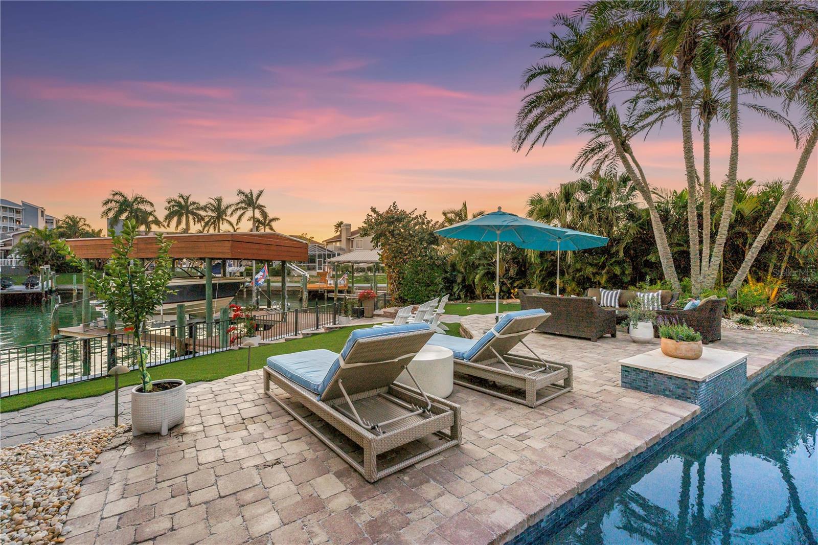 Image 51 of 75 For 624 Snug Island