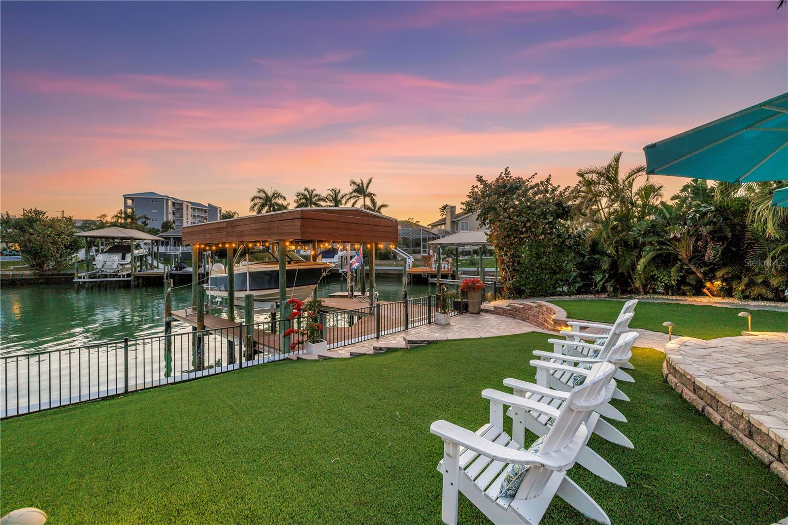 Image 55 of 75 For 624 Snug Island