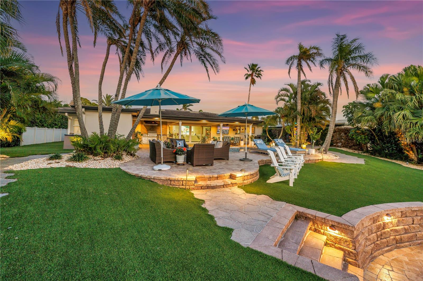 Image 60 of 75 For 624 Snug Island