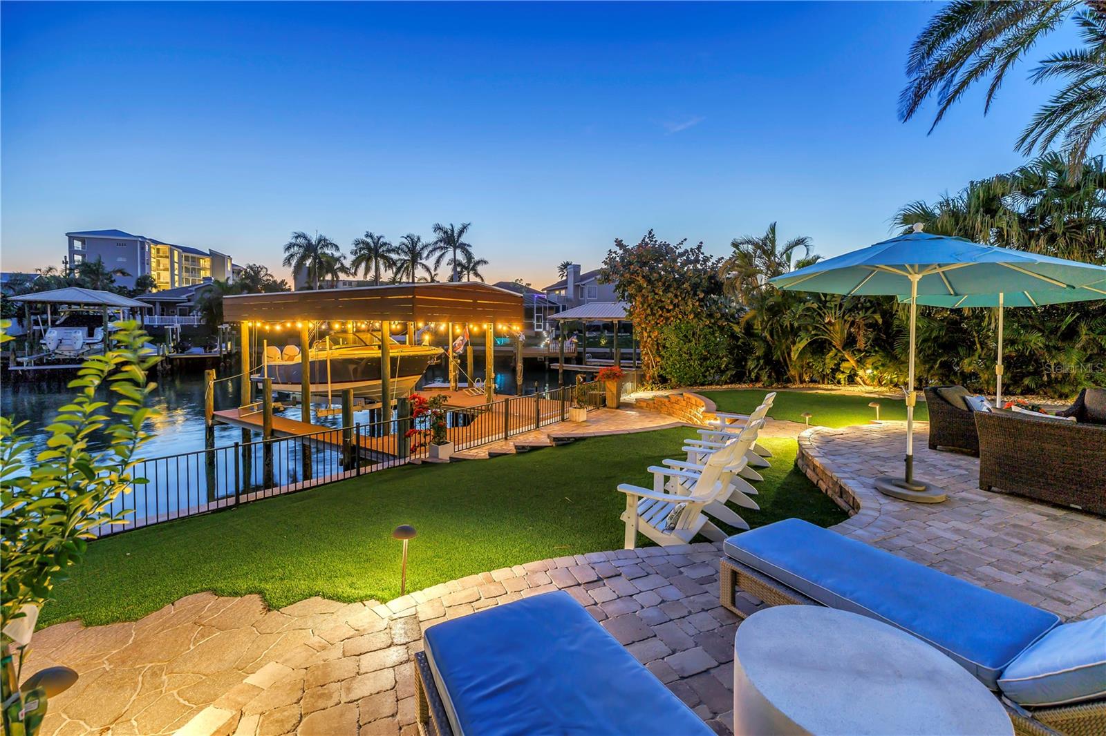 Image 62 of 75 For 624 Snug Island