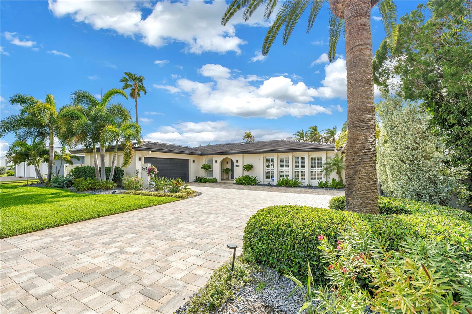 Image 65 of 75 For 624 Snug Island