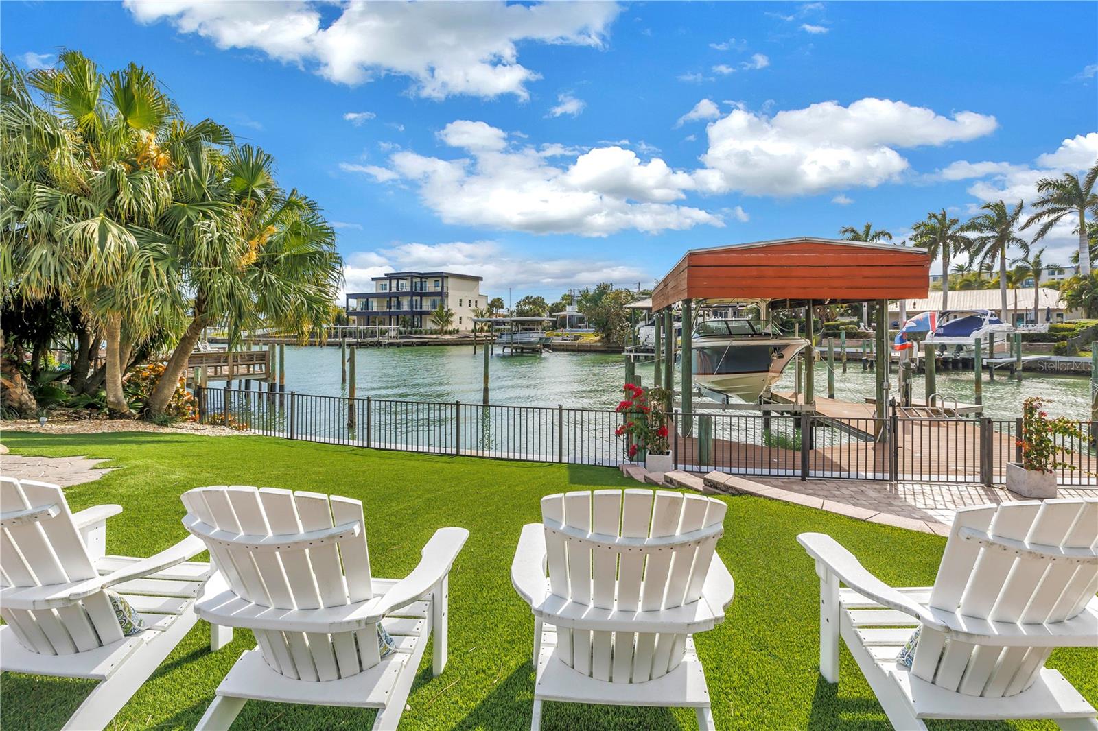 Image 7 of 75 For 624 Snug Island