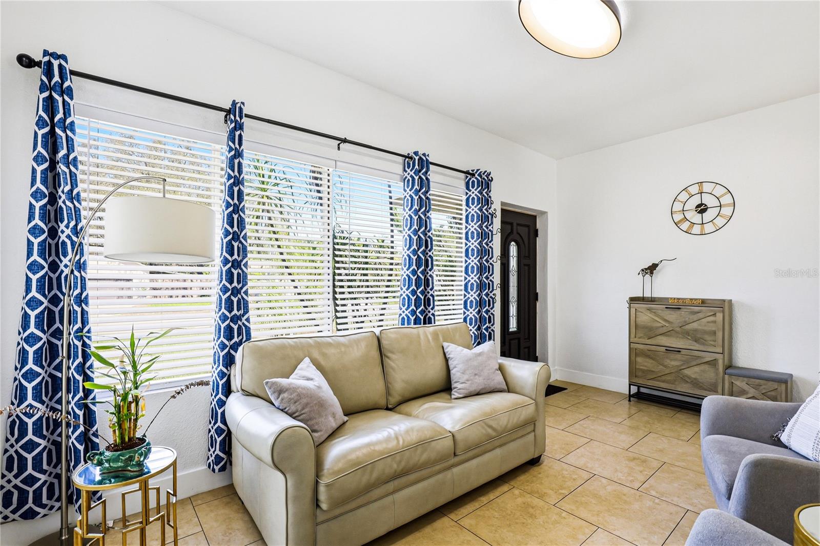 Image 11 of 62 For 1505 Laura Street