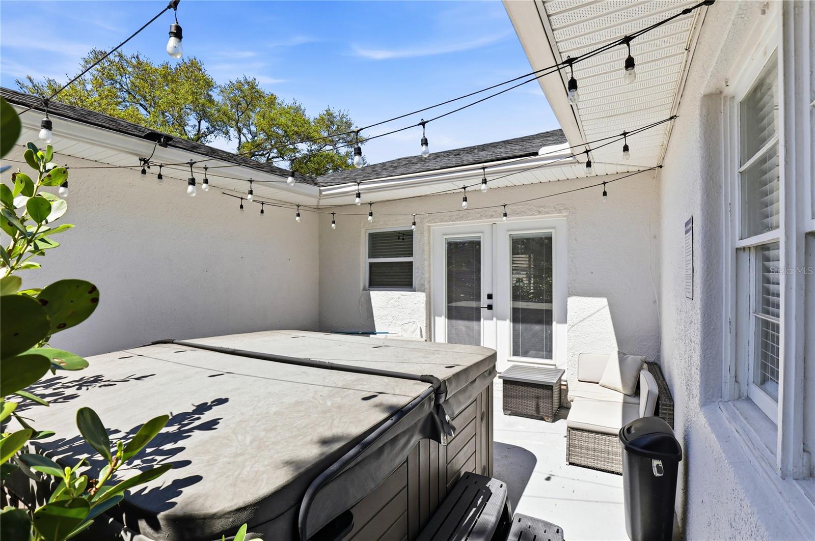 Image 37 of 62 For 1505 Laura Street