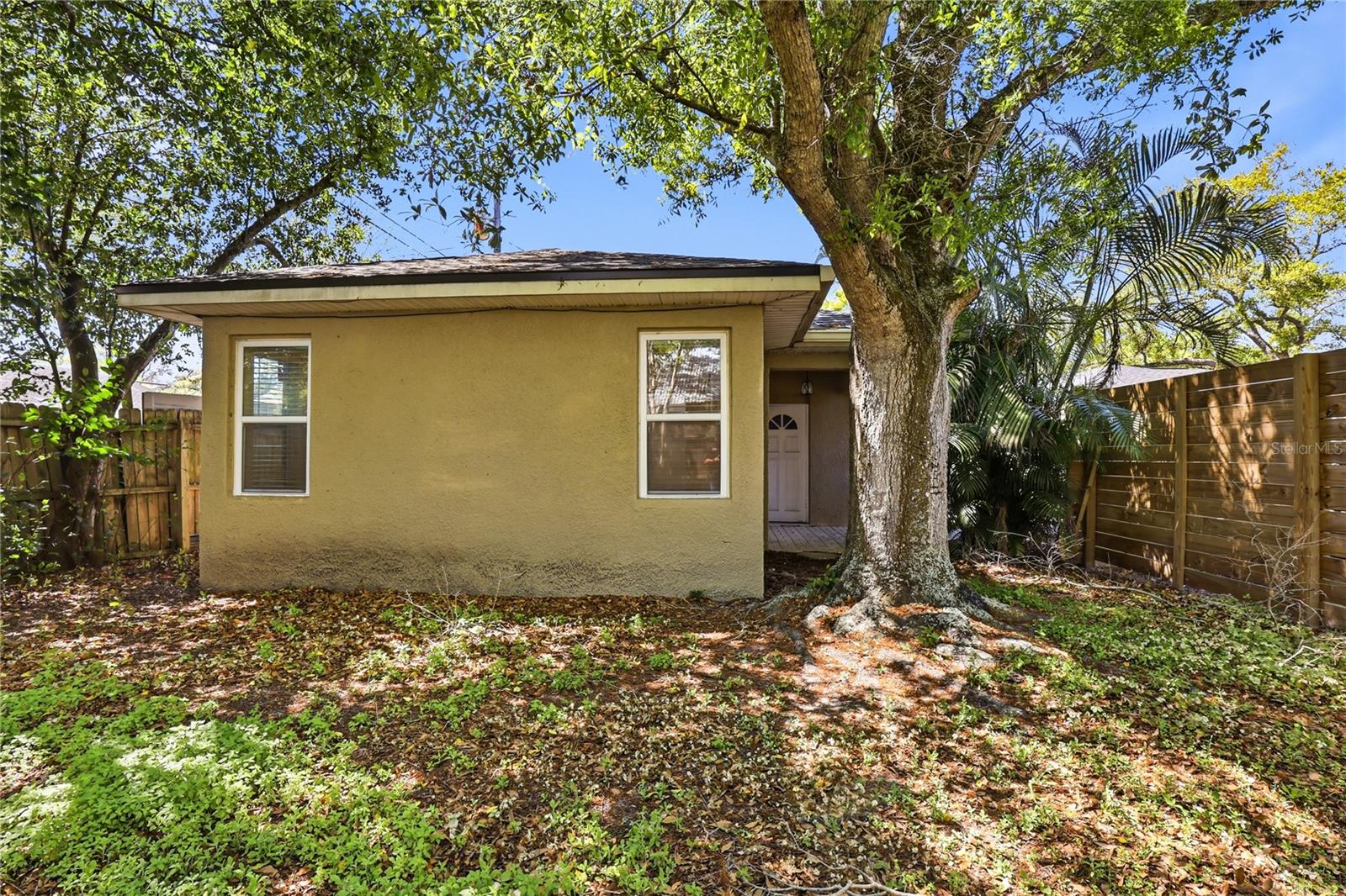 Image 51 of 62 For 1505 Laura Street