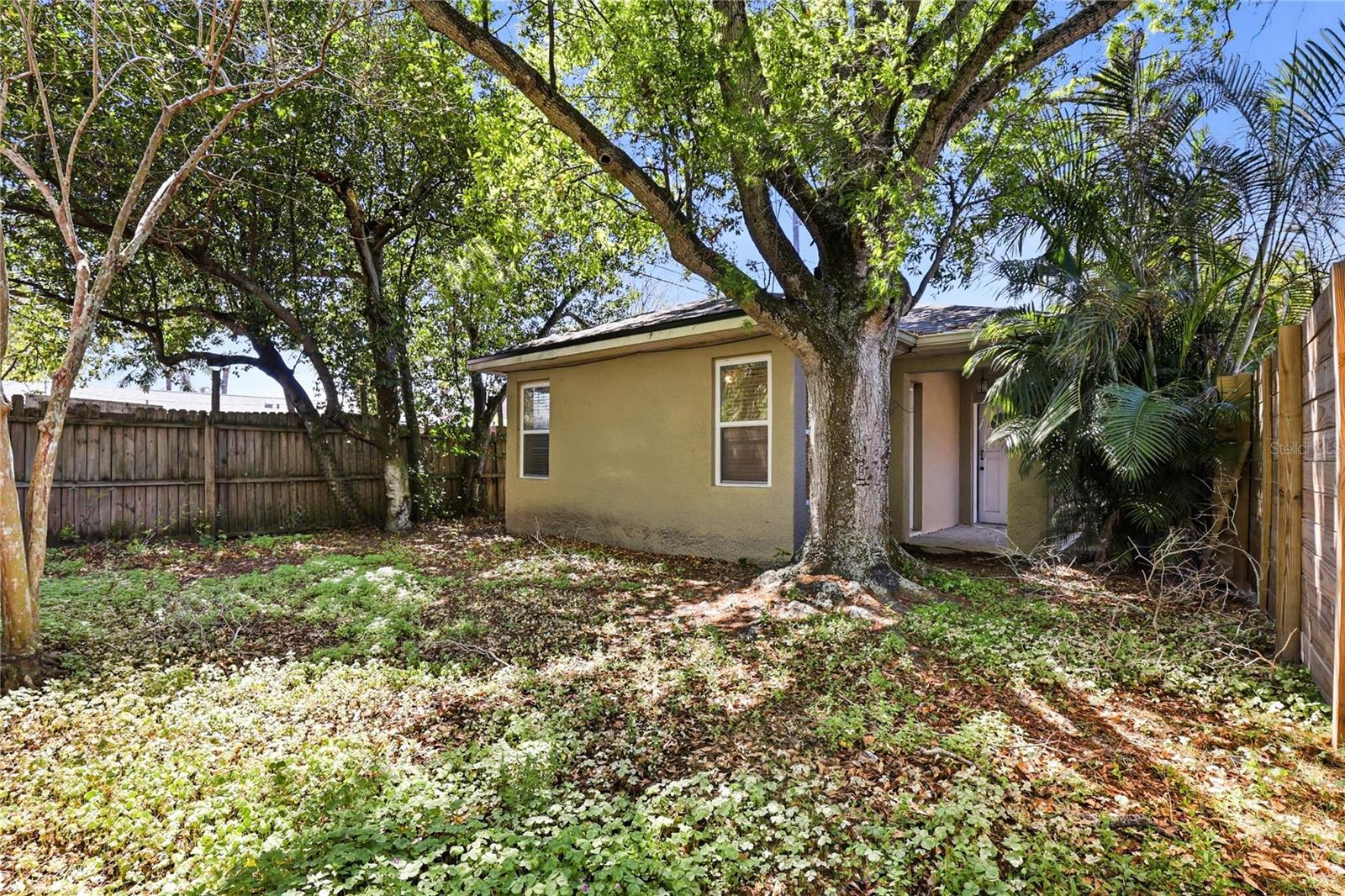 Image 52 of 62 For 1505 Laura Street