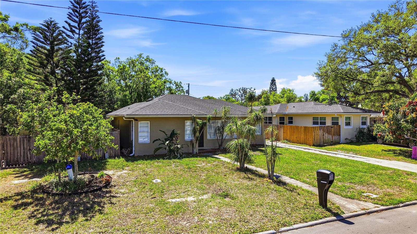 Image 53 of 62 For 1505 Laura Street