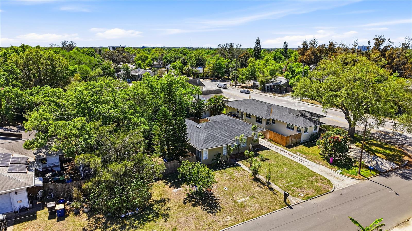 Image 56 of 62 For 1505 Laura Street