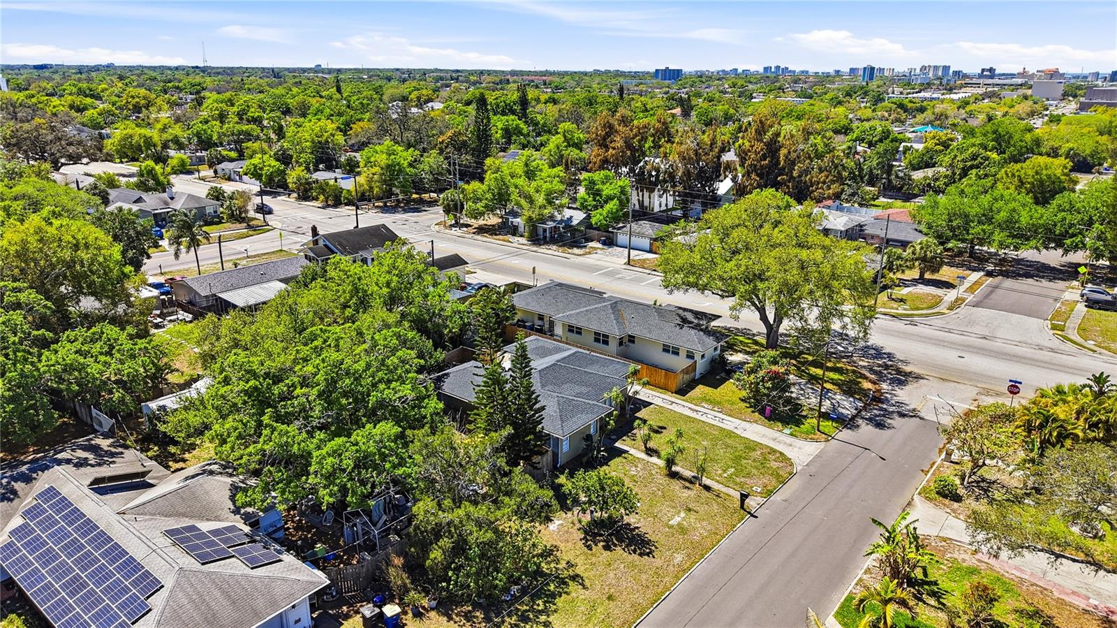 Image 60 of 62 For 1505 Laura Street