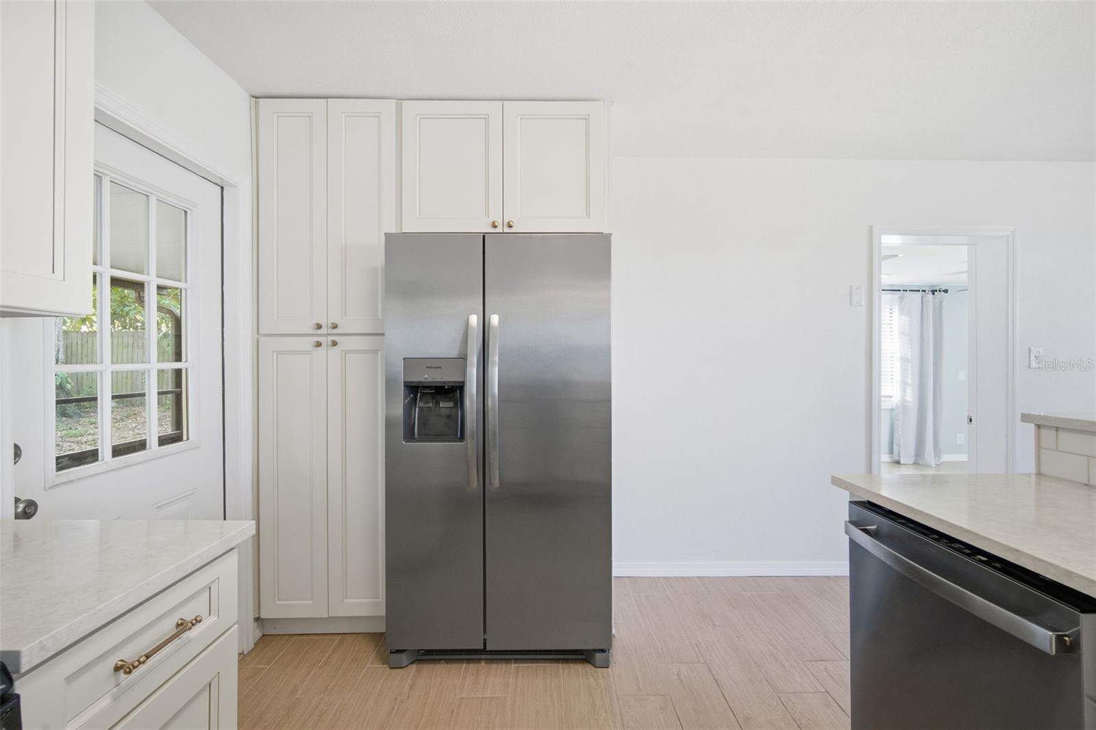 Image 12 of 32 For 4110 Leila Avenue