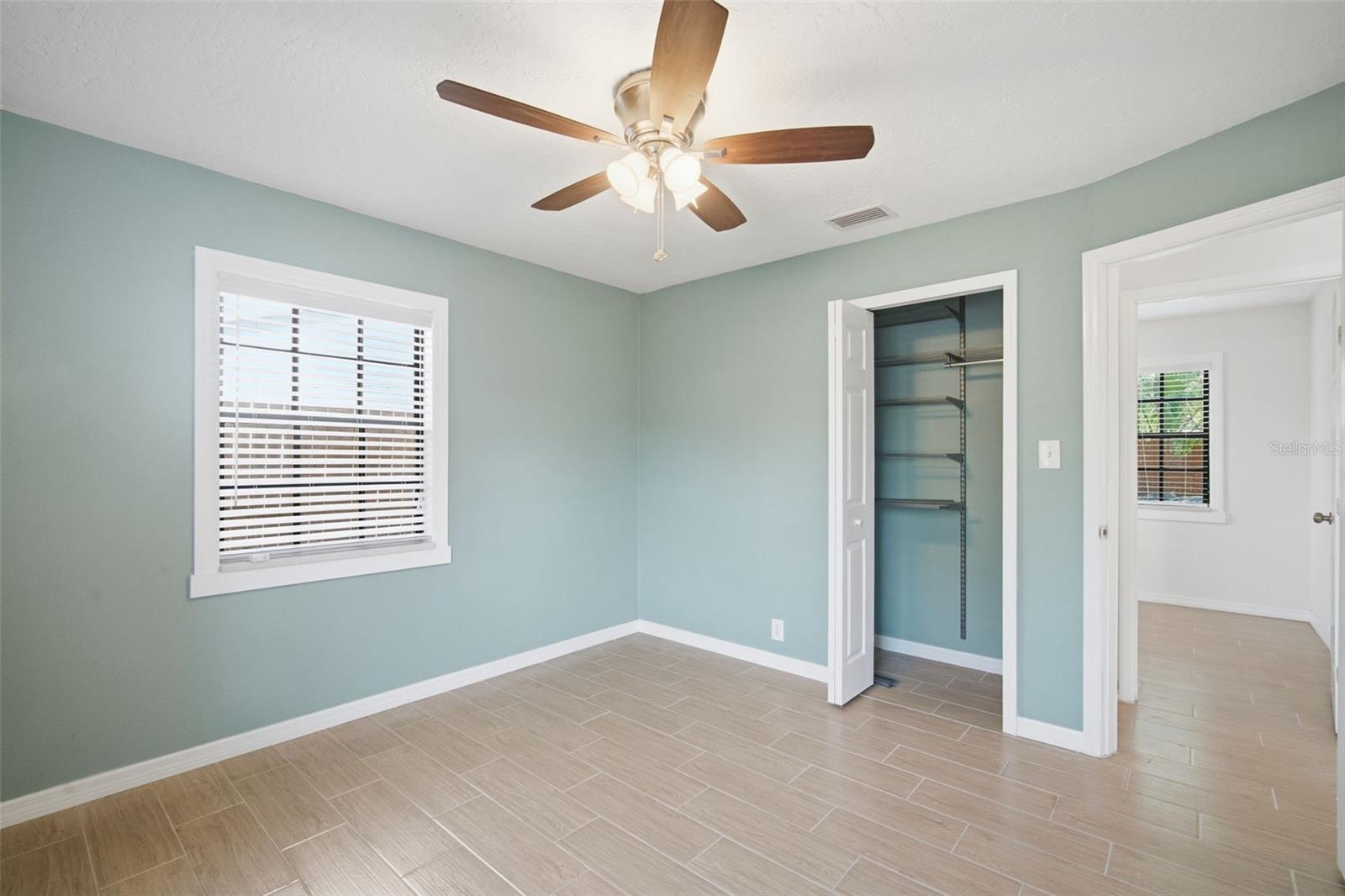 Image 22 of 32 For 4110 Leila Avenue