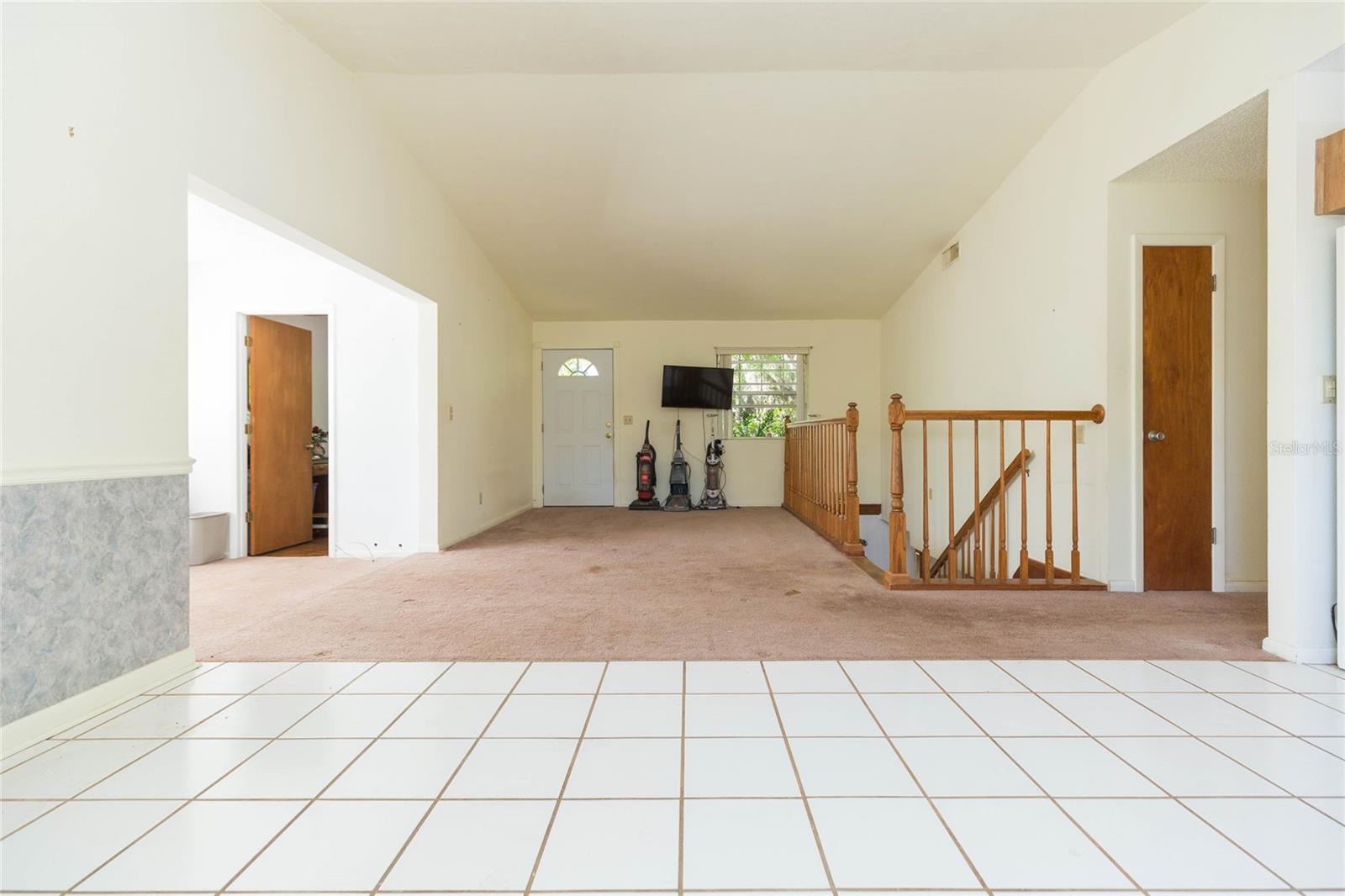 Image 17 of 50 For 17616 Eagle Lane