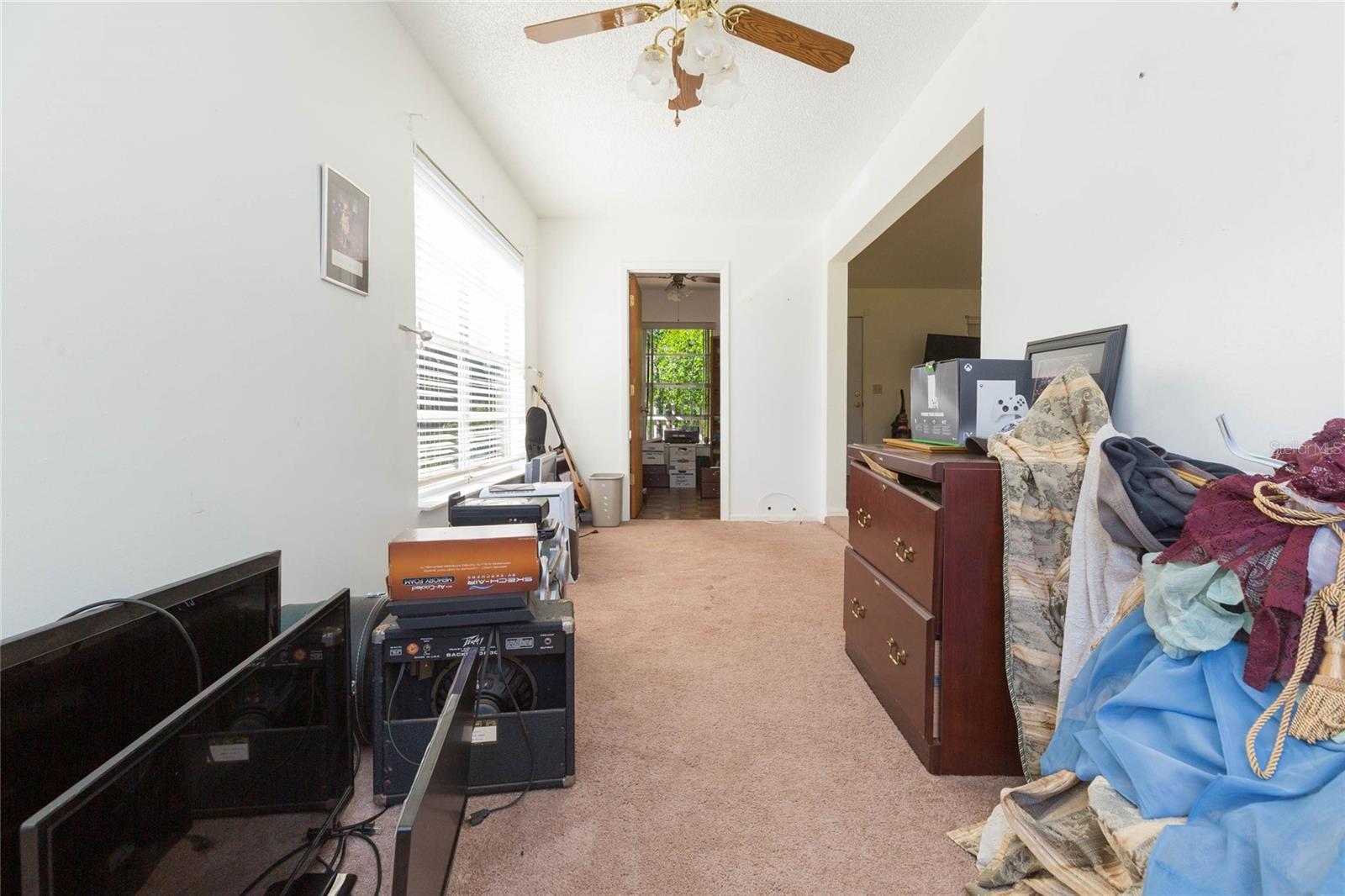 Image 21 of 50 For 17616 Eagle Lane