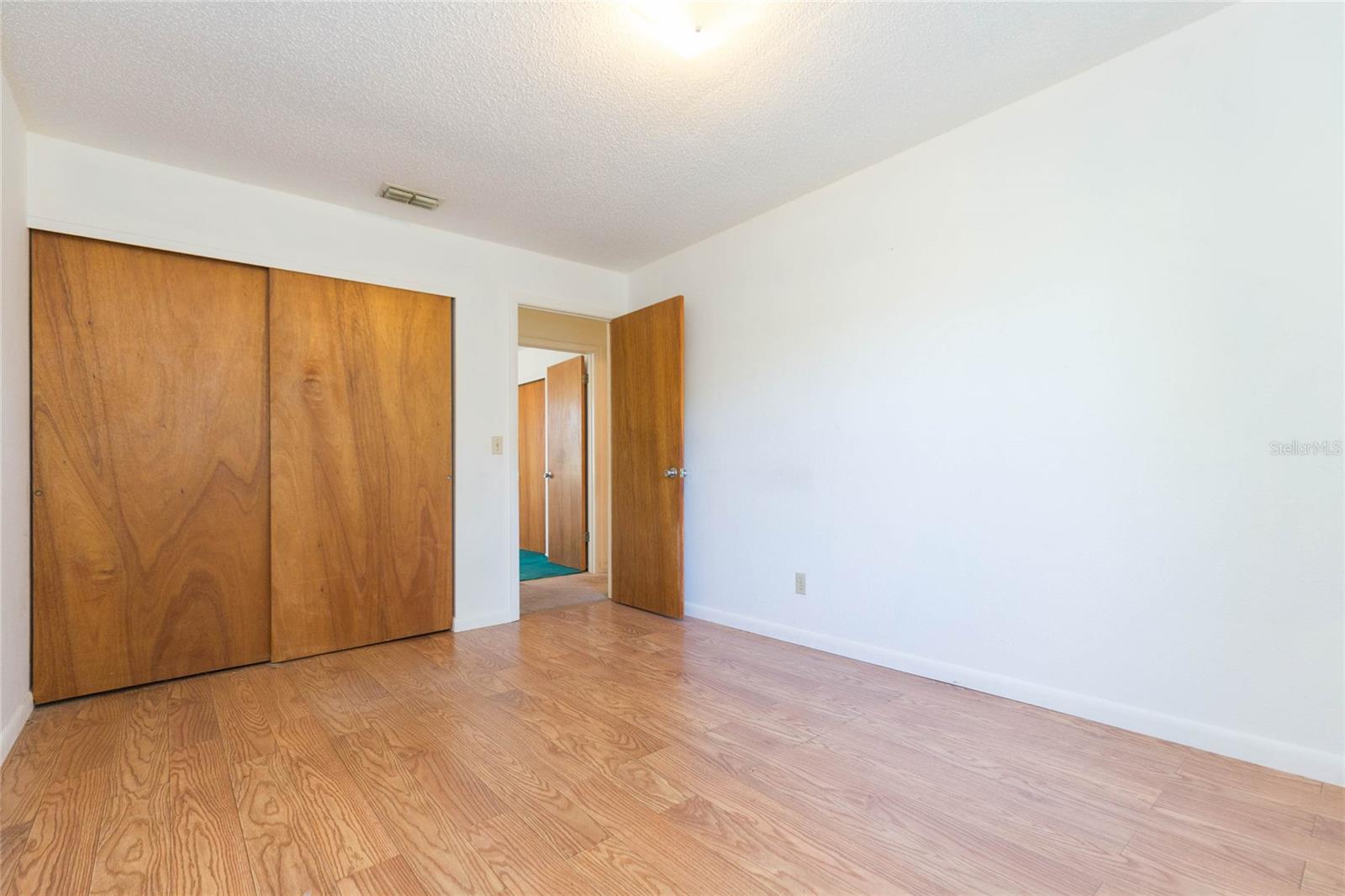 Image 30 of 50 For 17616 Eagle Lane