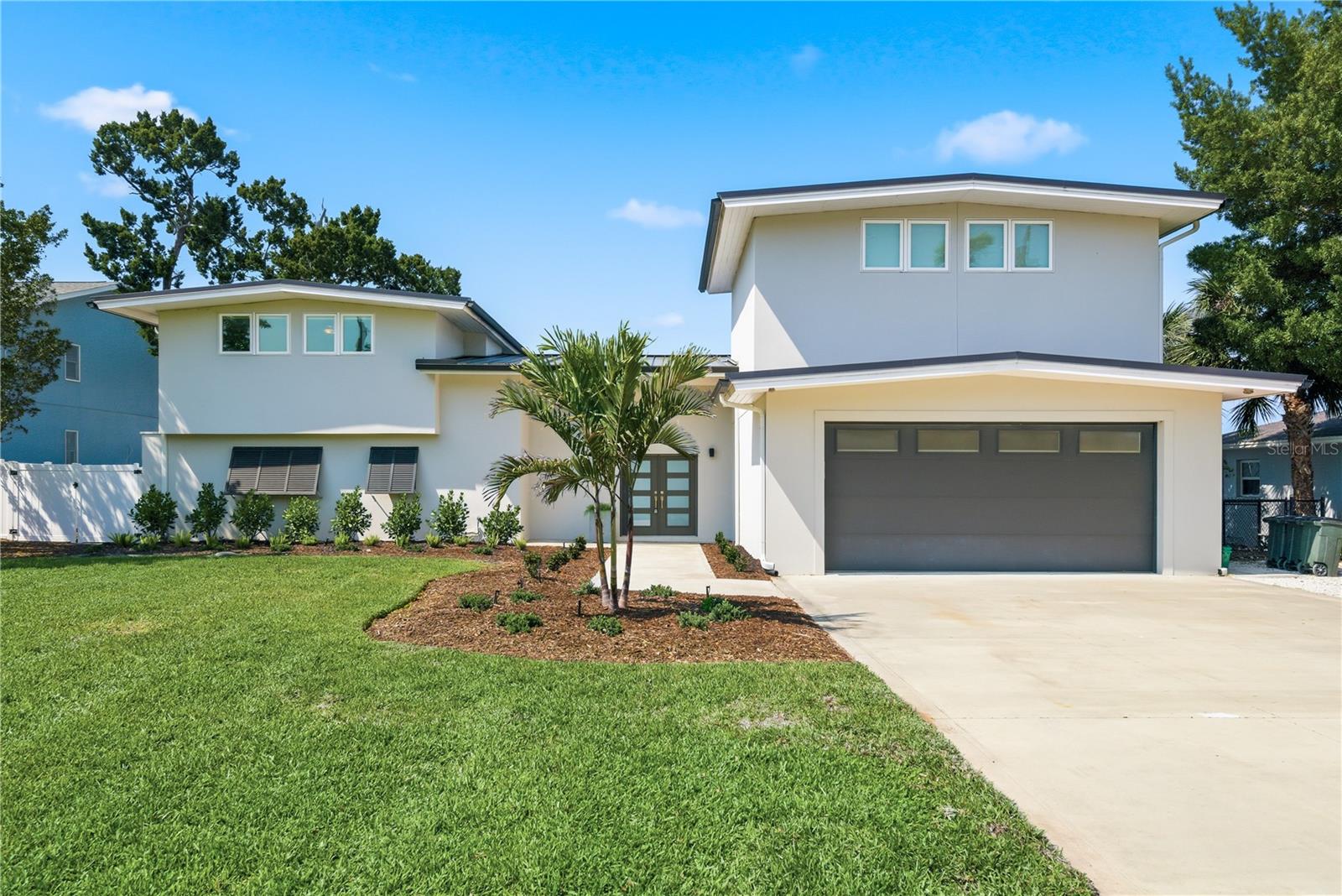 Details for 915 Bayshore Drive, TARPON SPRINGS, FL 34689