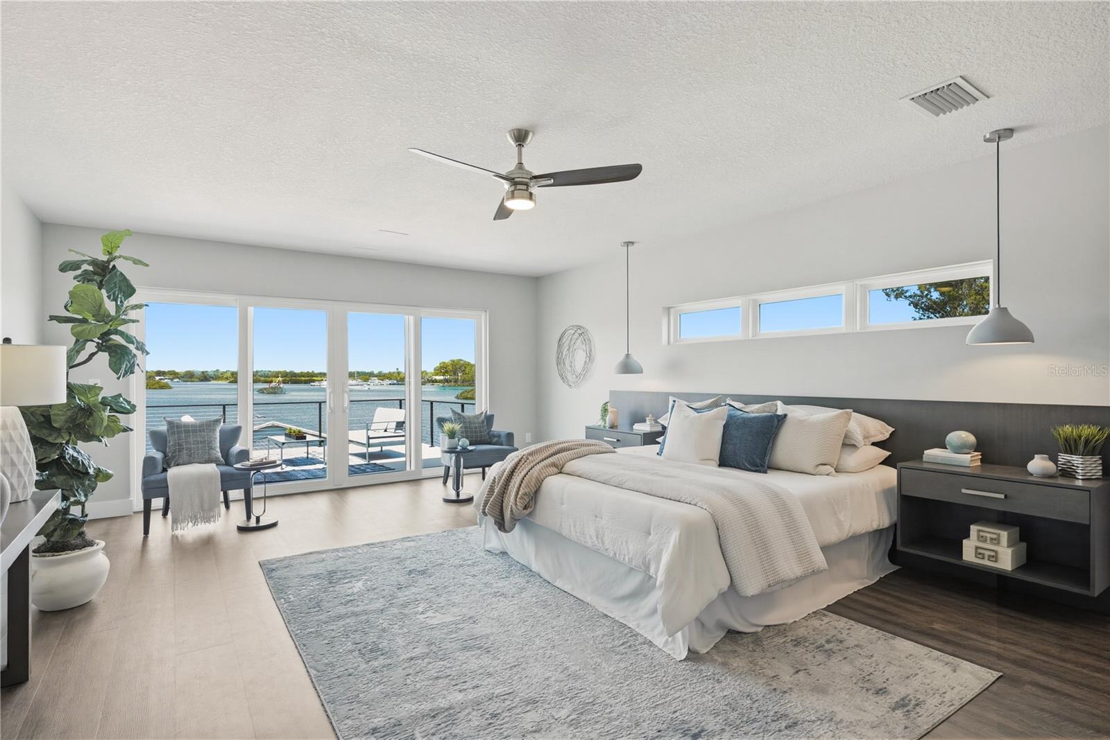 Image 18 of 94 For 915 Bayshore Drive