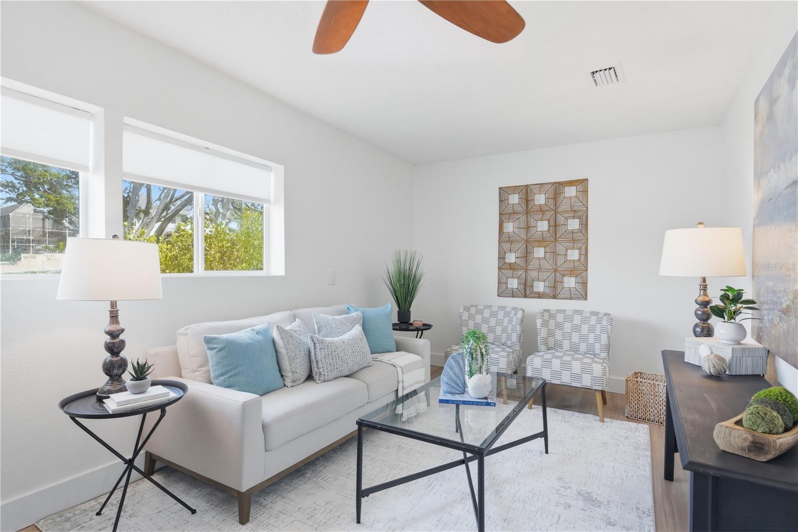 Image 57 of 94 For 915 Bayshore Drive