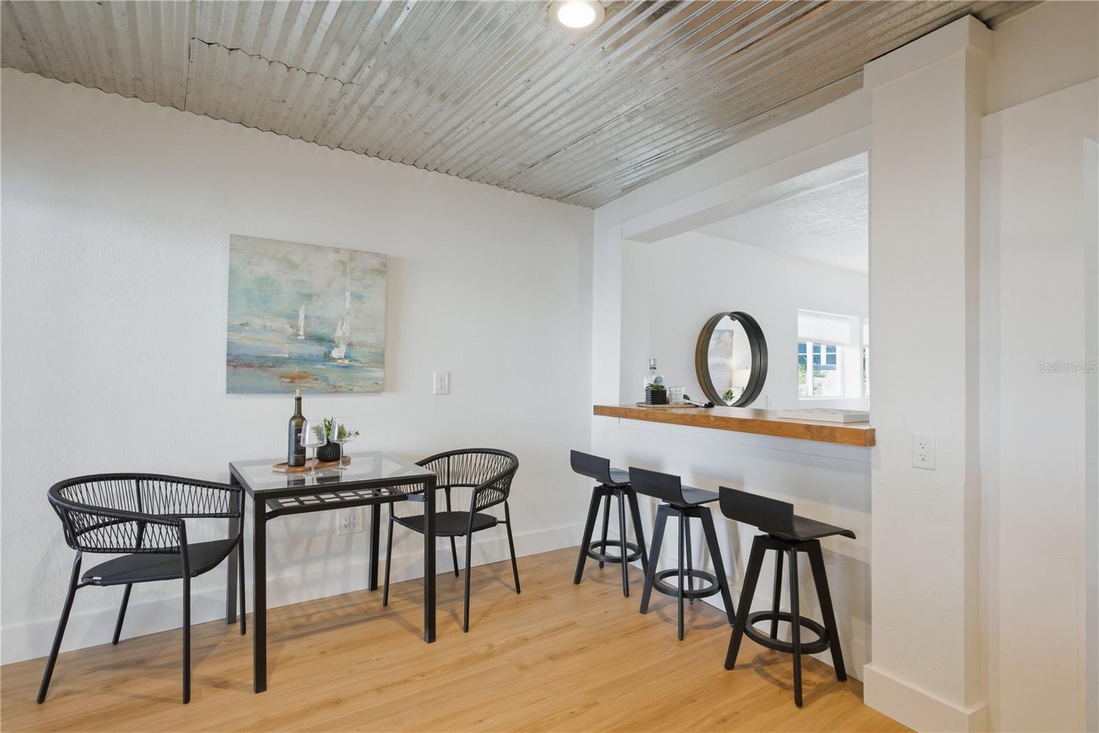 Image 64 of 94 For 915 Bayshore Drive