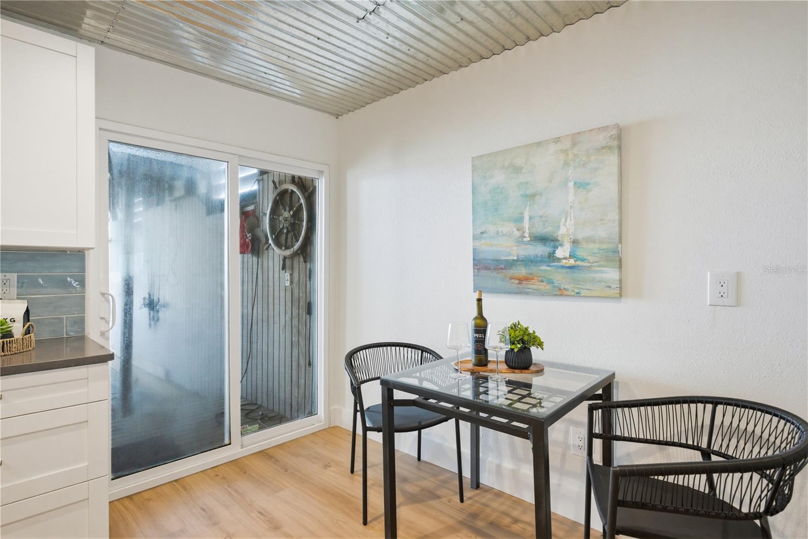 Image 66 of 94 For 915 Bayshore Drive