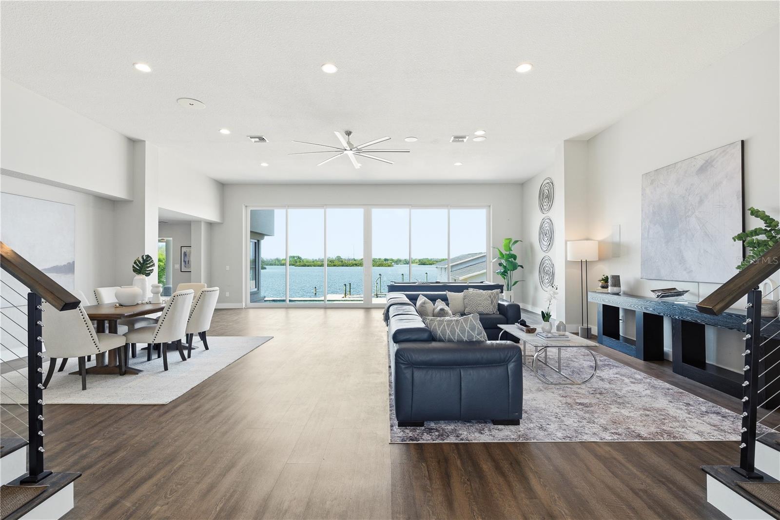 Image 7 of 94 For 915 Bayshore Drive