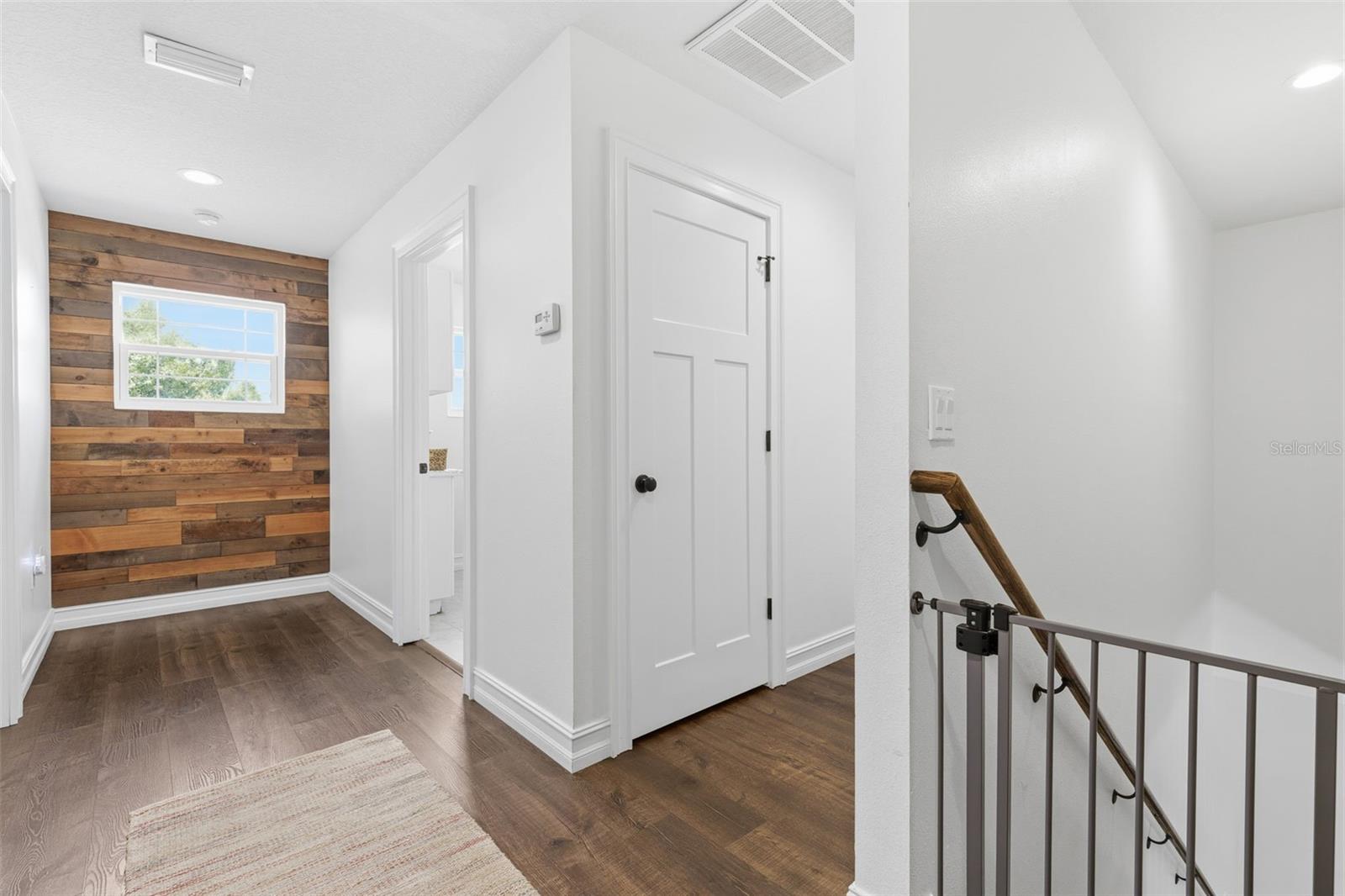 Image 16 of 40 For 2510 Carmen Street