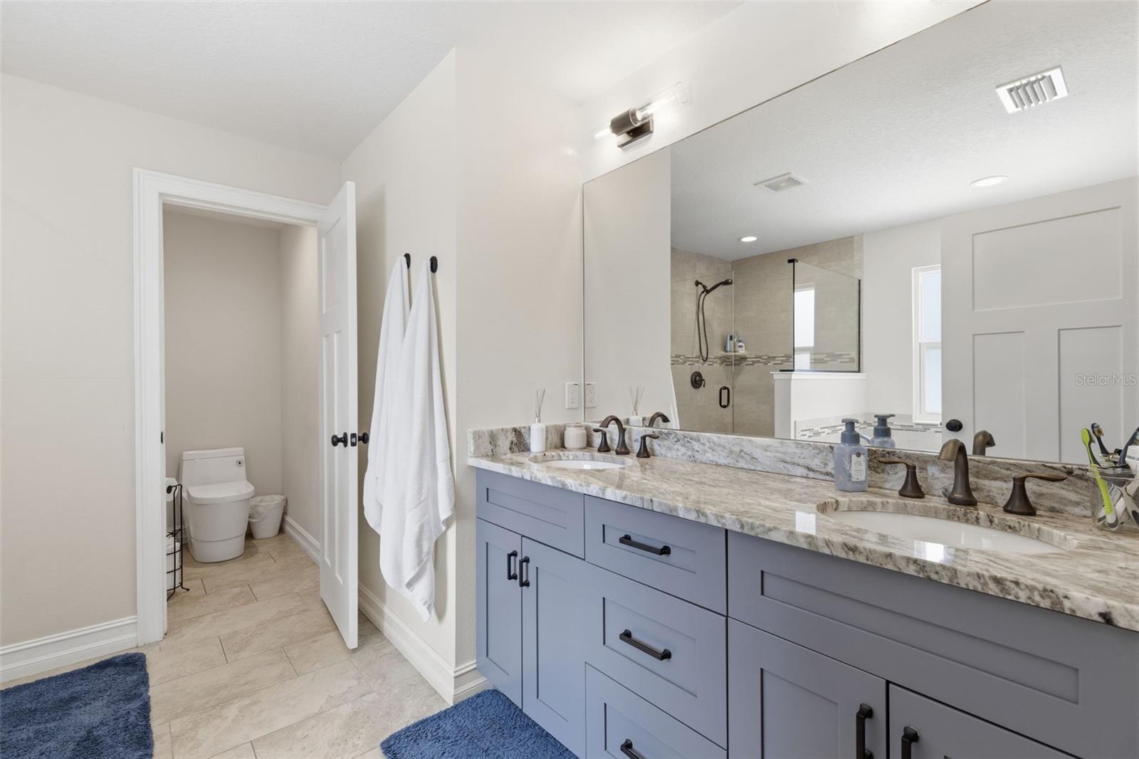 Image 22 of 40 For 2510 Carmen Street