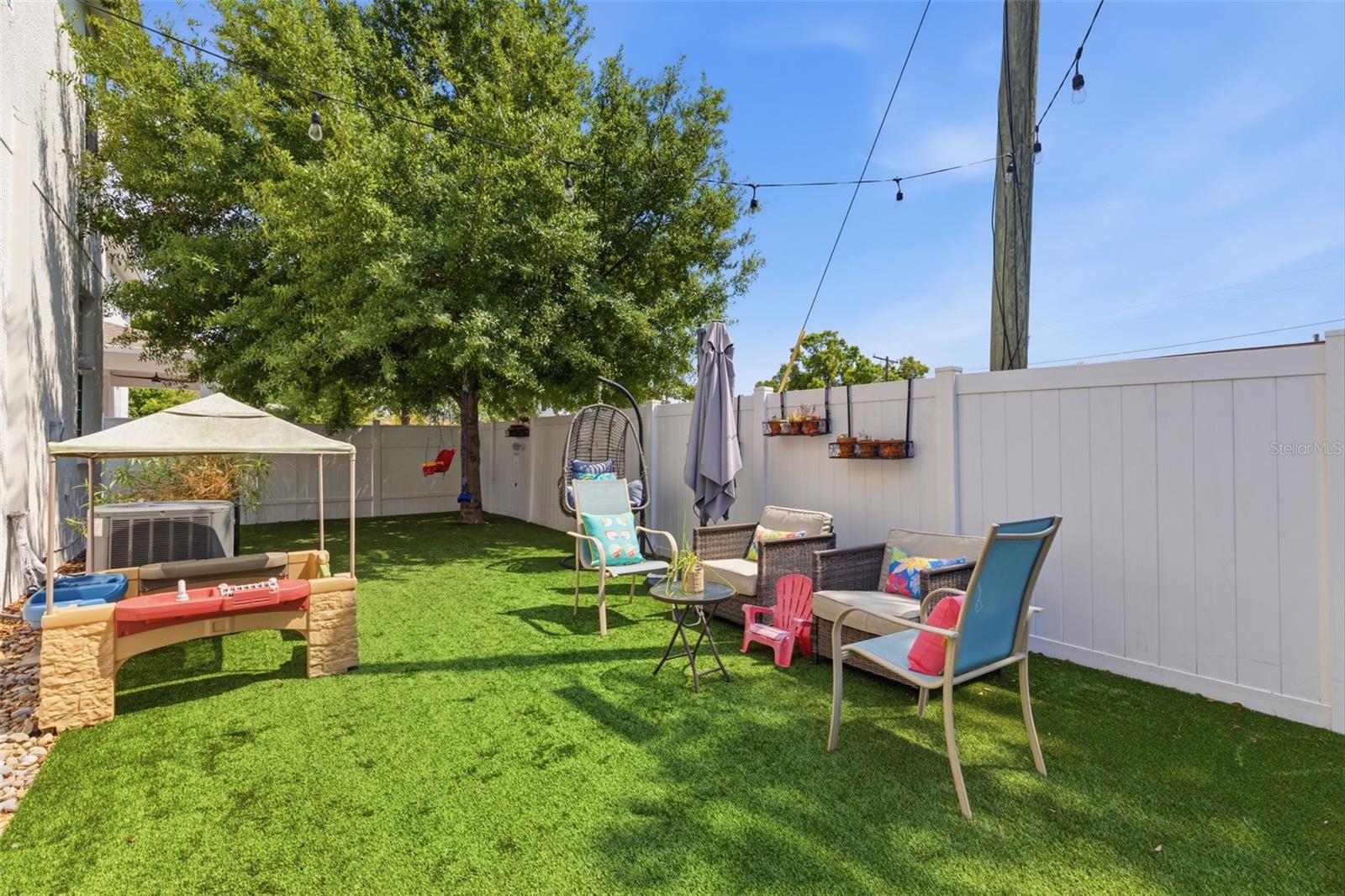 Image 32 of 40 For 2510 Carmen Street