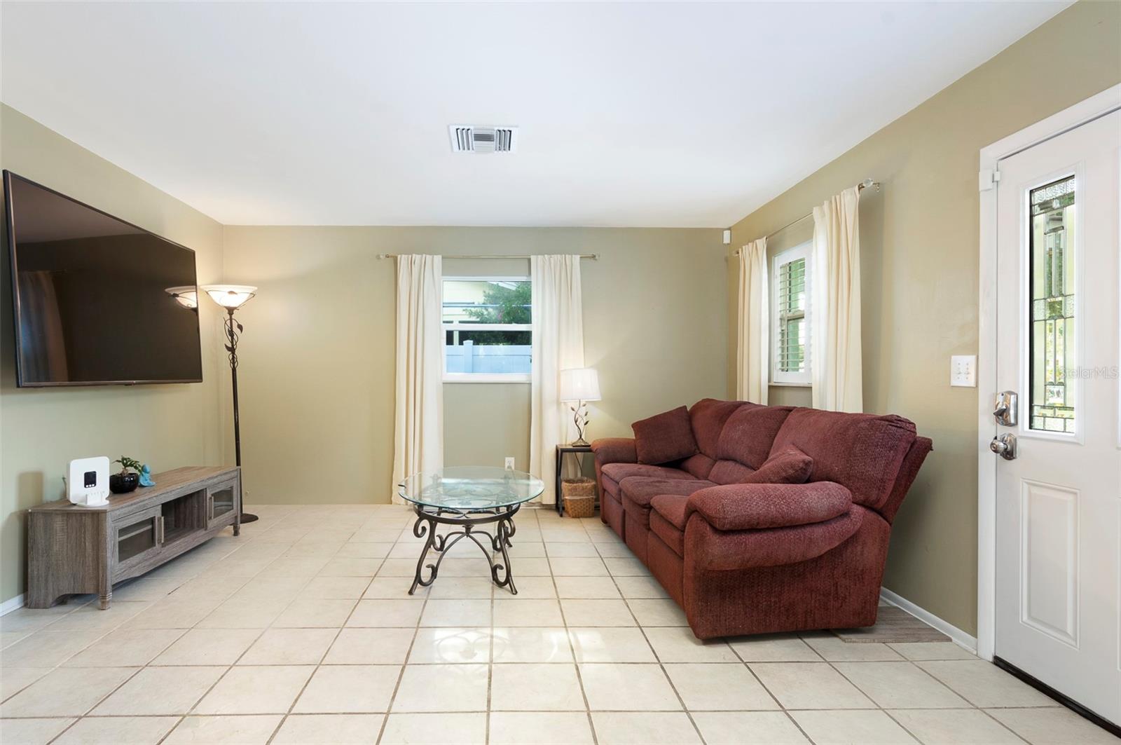 Image 11 of 34 For 5206 Newton Avenue S