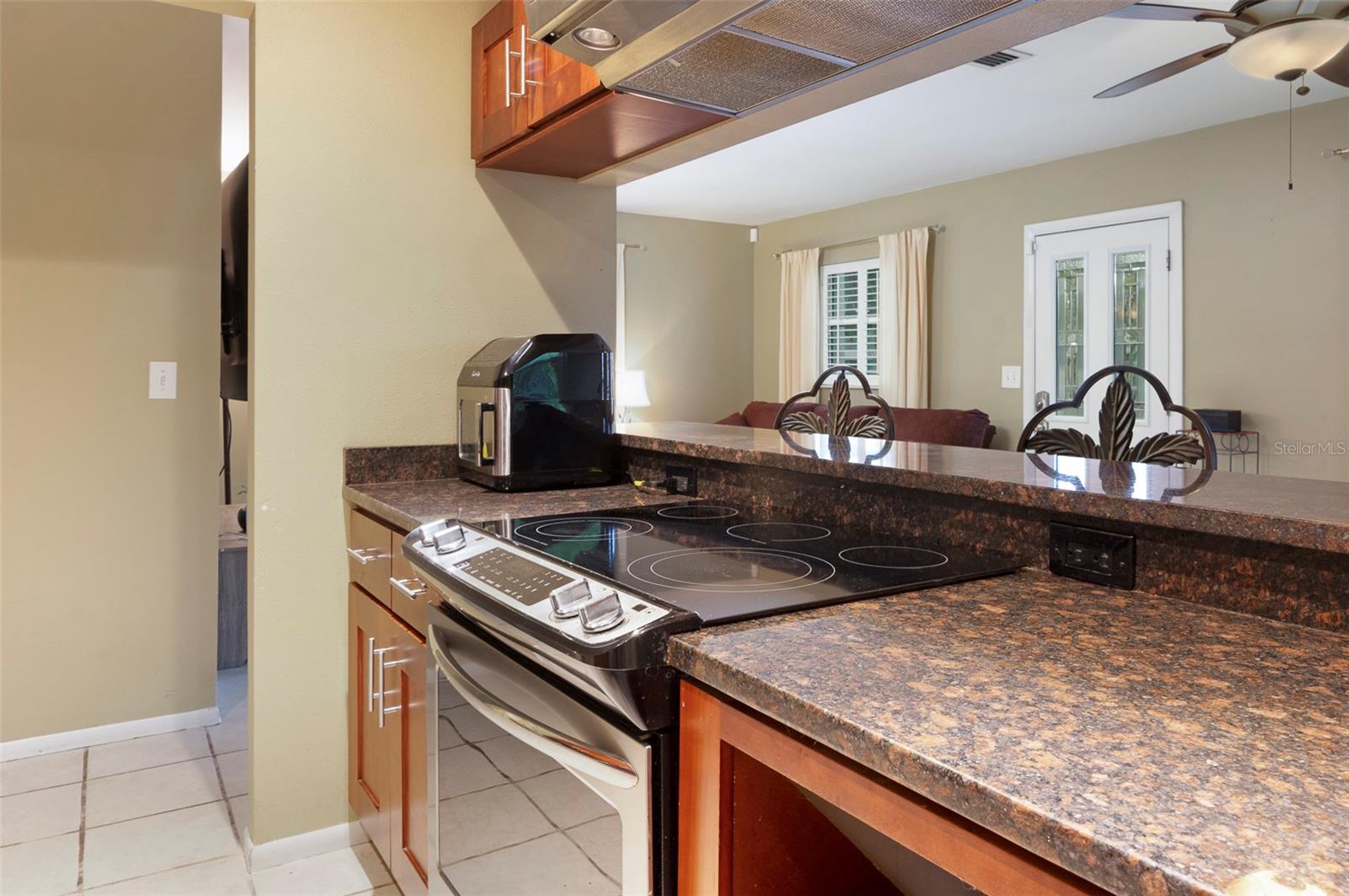 Image 14 of 34 For 5206 Newton Avenue S