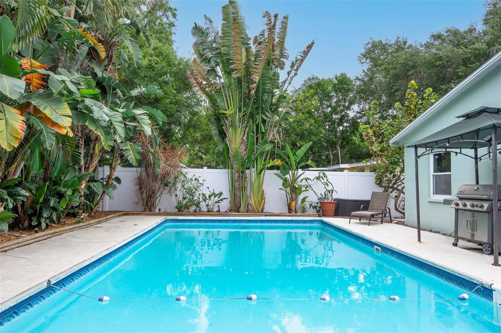 Image 27 of 34 For 5206 Newton Avenue S