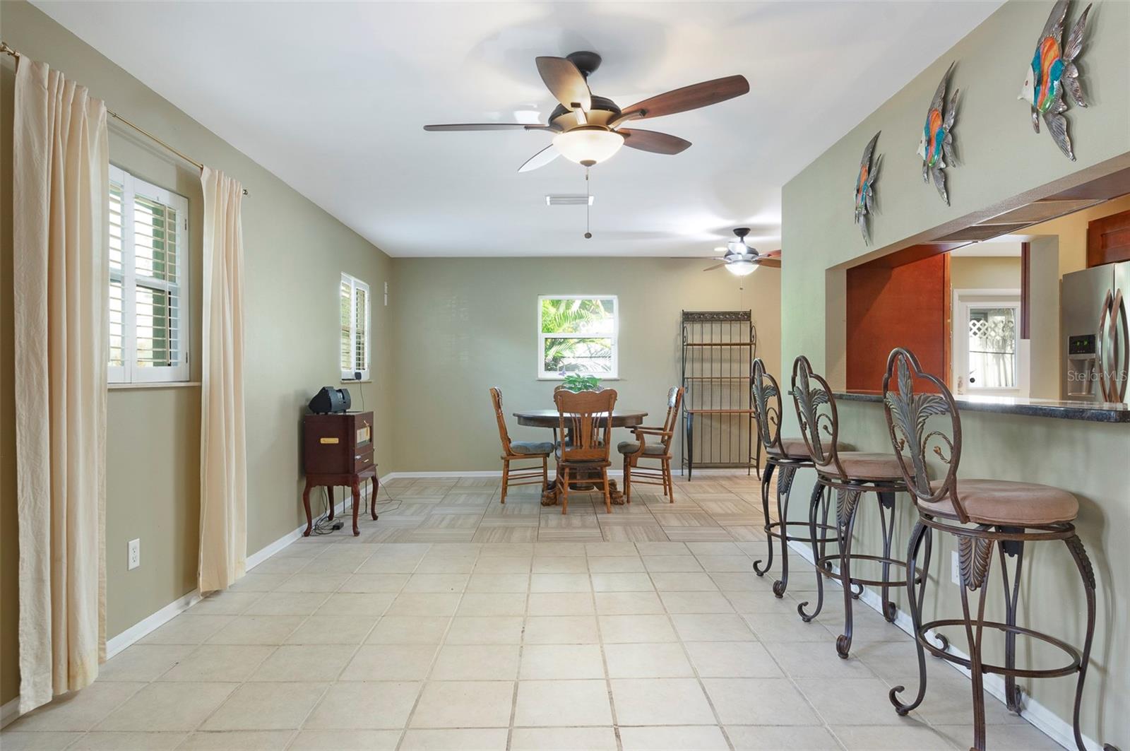 Image 6 of 34 For 5206 Newton Avenue S